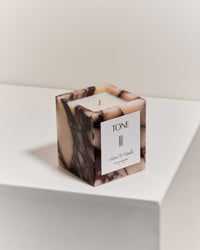 Tone Candle: Hand-Poured Luxury in Calacatta Viola Marble | Non 